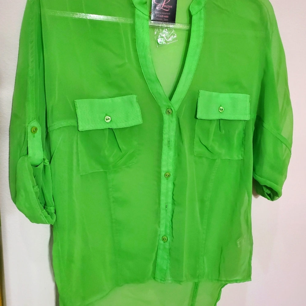 Green flowy top